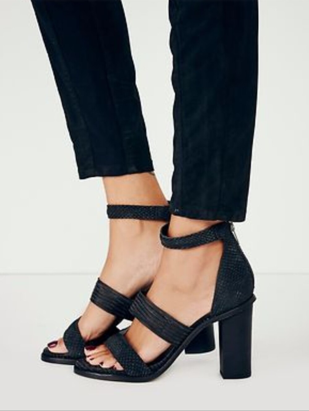 Free People Loca Leather Black Snake Textured Leather Back Zip Sandal Size 37